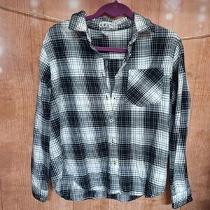 DASH size medium black and white flannel button down.